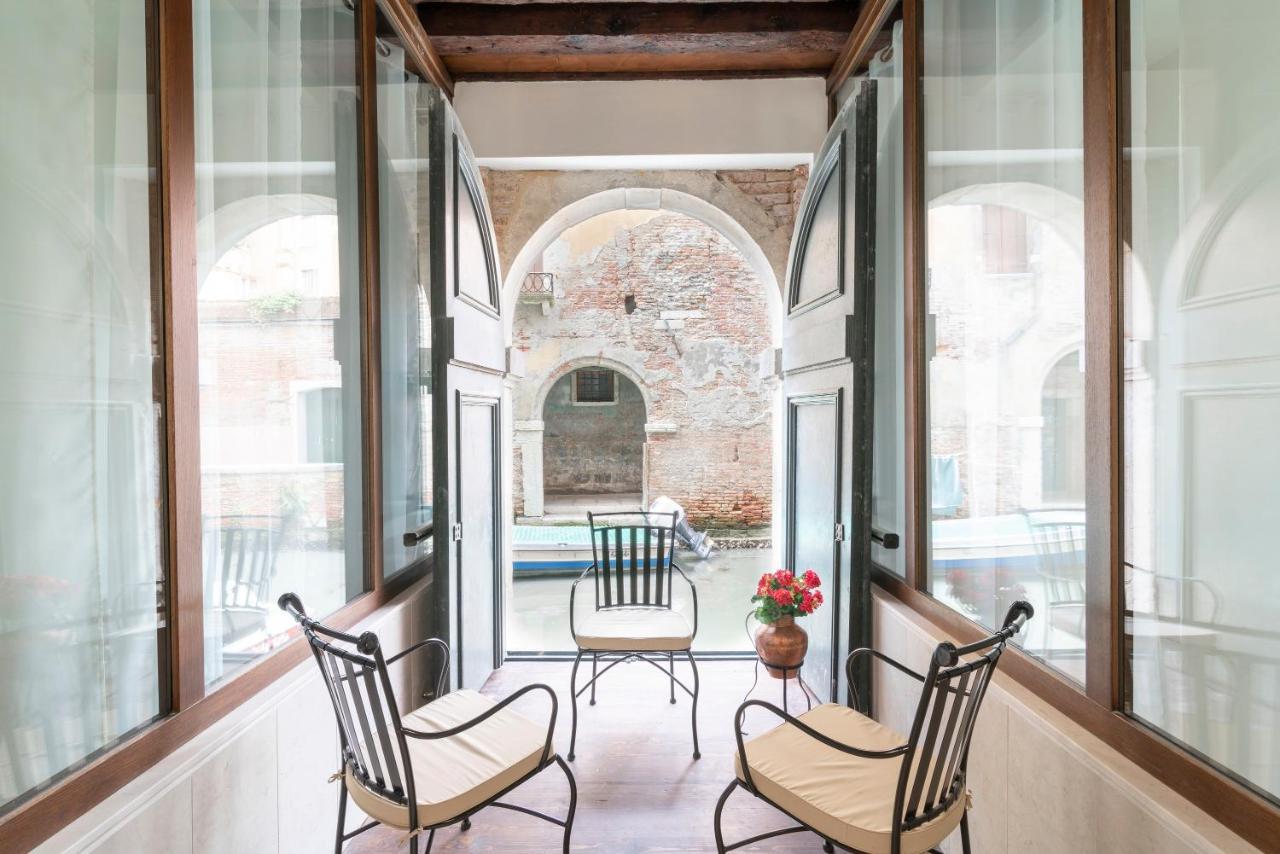 Riva Palace Apartments By Wonderful Italy Venice Exterior photo